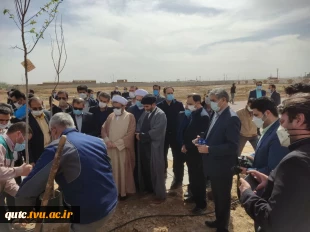 باحضورجمعی از همکاران دانشکده فنی شهید رجایی قوچان امروز یکشنبه مورخه ۱۵ اسفندماه همزمان با سراسر کشور کاشت درخت در دانشگاه صنعتی قوچان انجام شد... 3