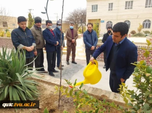 کشت نهال توسط ریاست دانشکده، معاونین و کارکنان در محوطه آموزشکده فنی و حرفه ای قوچان انجام شد

 11