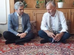 سرپرست آموزشکده فنی شهید رجایی قوچان با همکار بازنشسته جانباز جنگ تحمیلی جناب آقای دهقان دیدار و یاد و خاطره آن جانباز عزیز را گرامی داشتند. 2