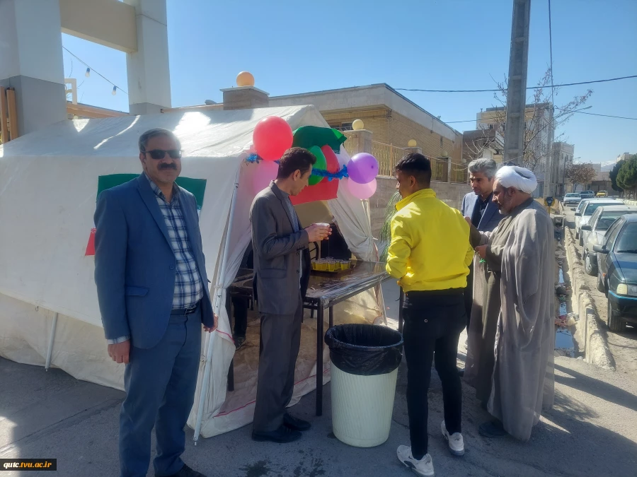 مراسم جشن نیمه شعبان با محوریت دانشجویان و با حضور مسئولین شهرستان در آموزشکده فنی شهید رجایی قوچان برگزار شد.

 2