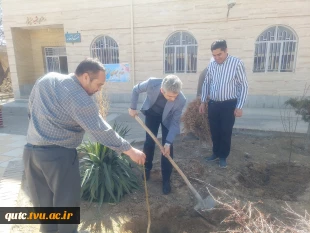 مراسم جشن نیمه شعبان با محوریت دانشجویان و با حضور مسئولین شهرستان در آموزشکده فنی شهید رجایی قوچان برگزار شد.

 20