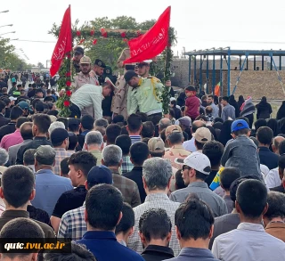 حضورباشکوه مردم شهید پرور قوچان و جمعی ازکارکنان، اساتیدودانشجویان آموزشکده فنی شهیدرجایی قوچان در تشییع دهه هشتادی شهید ناصر حیدری دژ