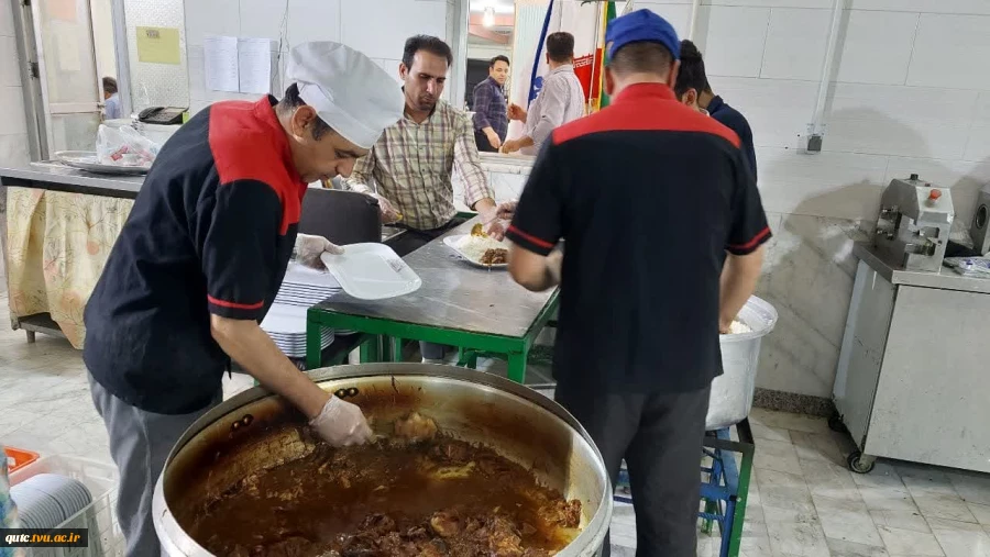 با حضورخیرین قوچانی و به مناسبت ولادت باسعادت حضرت امام رضا(ع):
همایش تجلیل از اساتید آموزشکده فنی شهید رجایی قوچان برگزار شد.
 2